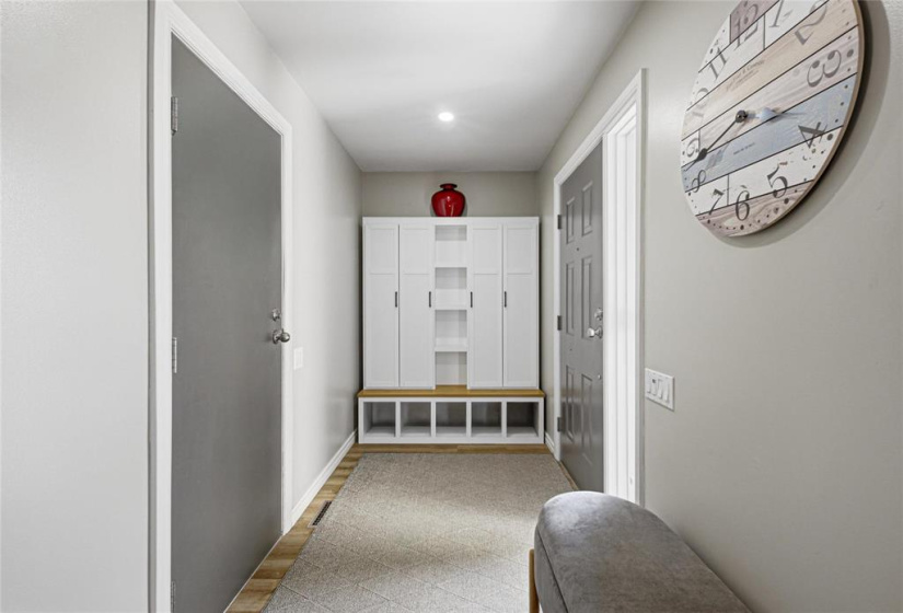 510 River, 3 Bedrooms Bedrooms, 11 Rooms Rooms,2 BathroomsBathrooms,Residential,For Sale,River