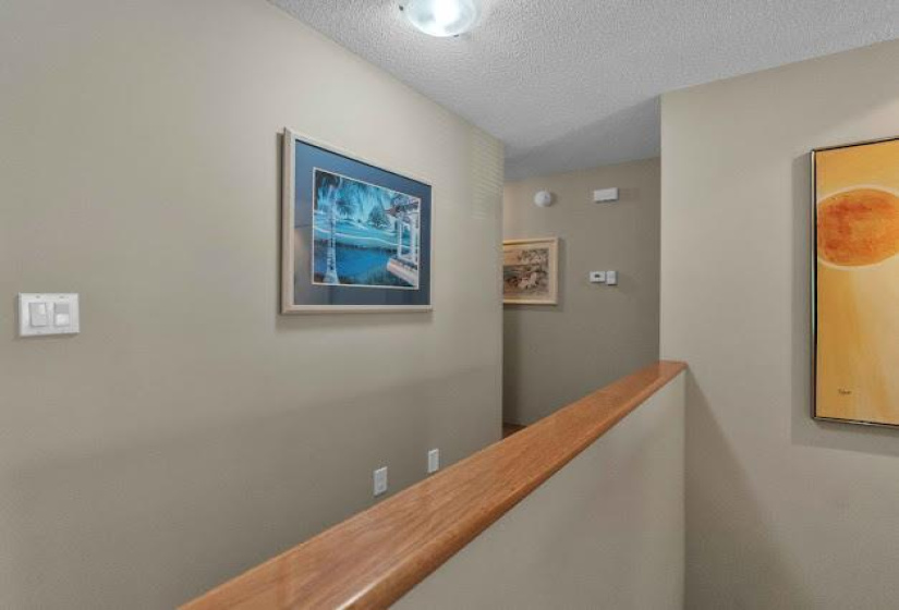 19 KINGFISHER, 4 Bedrooms Bedrooms, 12 Rooms Rooms,3 BathroomsBathrooms,Residential,For Sale,KINGFISHER