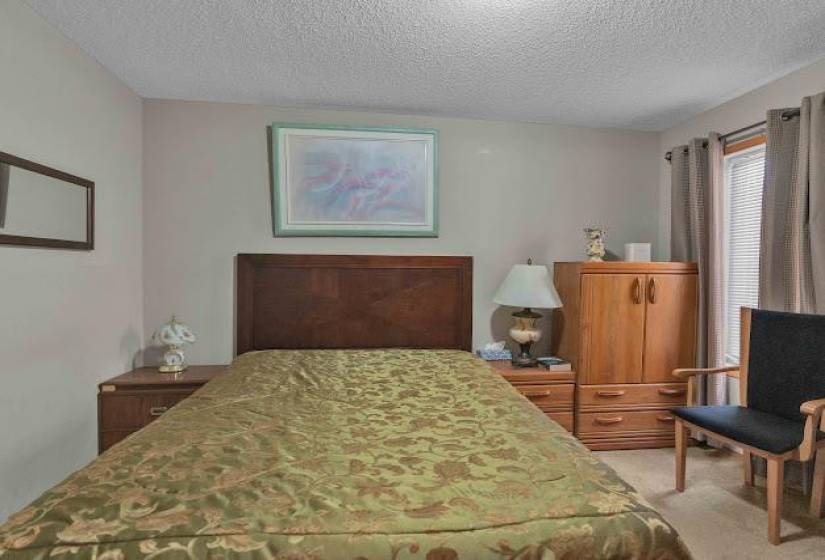 19 KINGFISHER, 4 Bedrooms Bedrooms, 12 Rooms Rooms,3 BathroomsBathrooms,Residential,For Sale,KINGFISHER