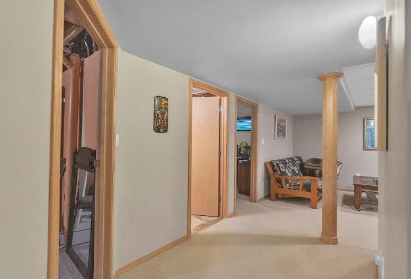 19 KINGFISHER, 4 Bedrooms Bedrooms, 12 Rooms Rooms,3 BathroomsBathrooms,Residential,For Sale,KINGFISHER