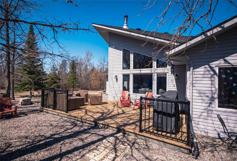 14 MARY GLEN, 3 Bedrooms Bedrooms, 8 Rooms Rooms,2 BathroomsBathrooms,Residential,For Sale,MARY GLEN
