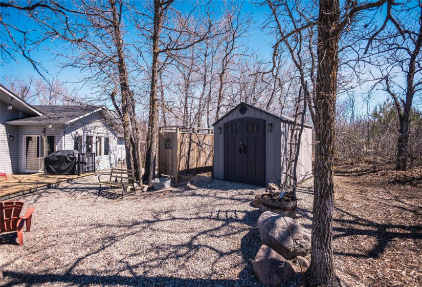 14 MARY GLEN, 3 Bedrooms Bedrooms, 8 Rooms Rooms,2 BathroomsBathrooms,Residential,For Sale,MARY GLEN