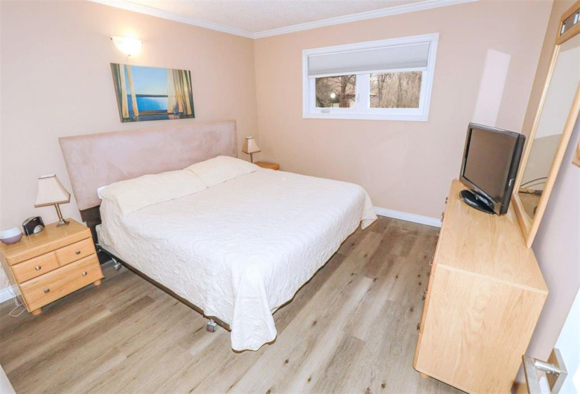 667 St Anne's, 2 Bedrooms Bedrooms, 7 Rooms Rooms,1 BathroomBathrooms,Condominium,For Sale,St Anne's