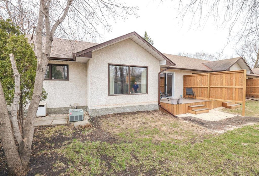 667 St Anne's, 2 Bedrooms Bedrooms, 7 Rooms Rooms,1 BathroomBathrooms,Condominium,For Sale,St Anne's