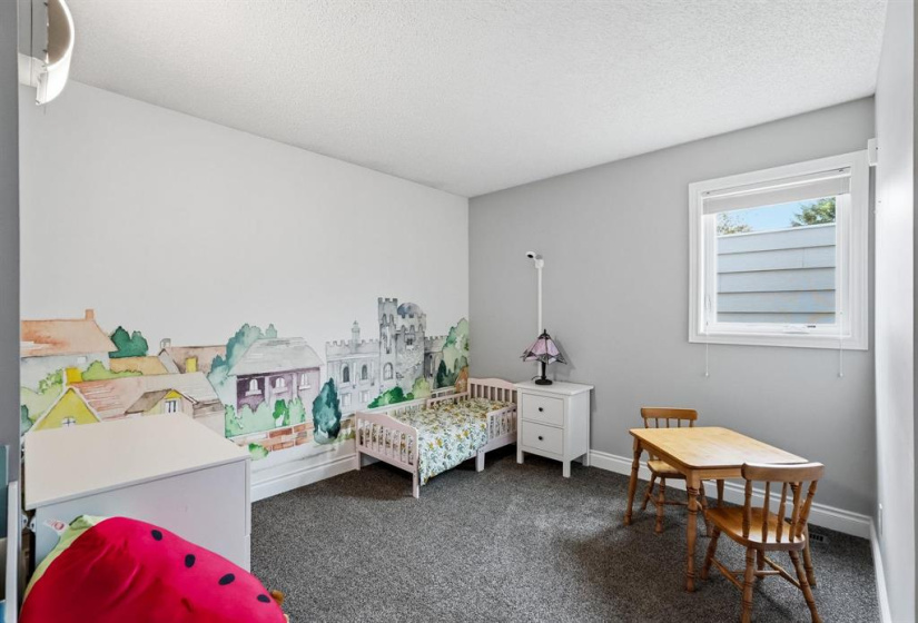 67 Lambeth, 4 Bedrooms Bedrooms, 11 Rooms Rooms,3 BathroomsBathrooms,Residential,For Sale,Lambeth