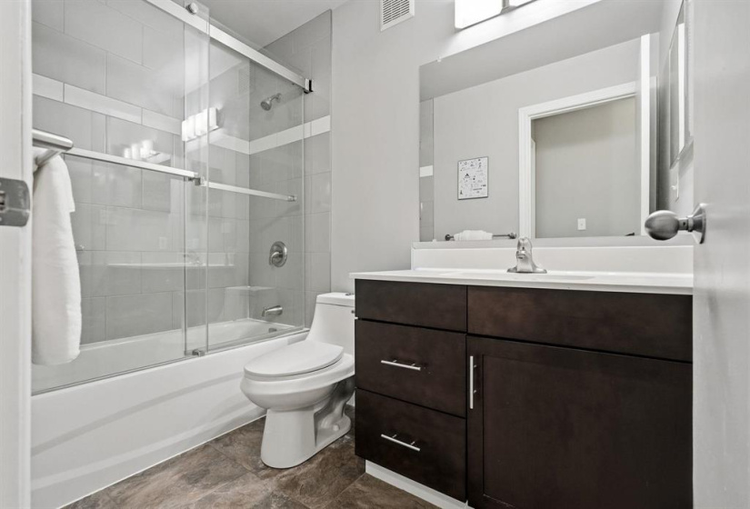 67 Lambeth, 4 Bedrooms Bedrooms, 11 Rooms Rooms,3 BathroomsBathrooms,Residential,For Sale,Lambeth
