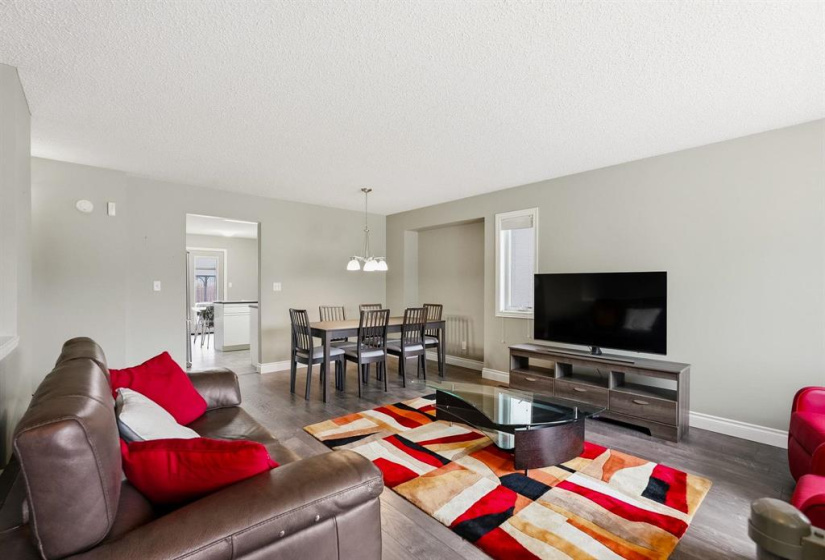 67 Lambeth, 4 Bedrooms Bedrooms, 11 Rooms Rooms,3 BathroomsBathrooms,Residential,For Sale,Lambeth
