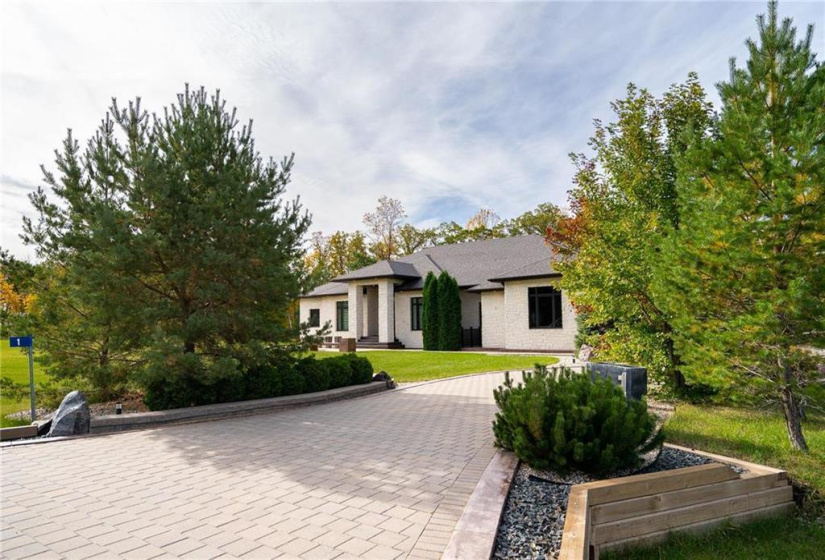1 River Oak, 5 Bedrooms Bedrooms, 22 Rooms Rooms,5 BathroomsBathrooms,Residential,For Sale,River Oak