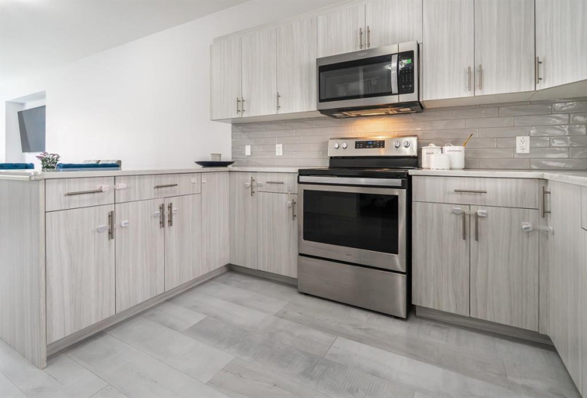 Appliances are included