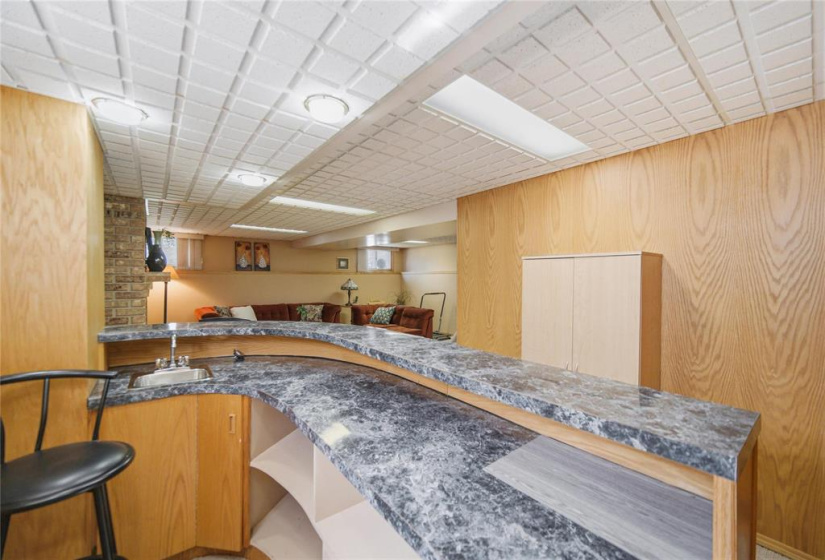225 Dunkirk, 3 Bedrooms Bedrooms, 10 Rooms Rooms,1 BathroomBathrooms,Residential,For Sale,Dunkirk