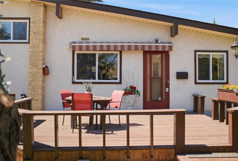 225 Dunkirk, 3 Bedrooms Bedrooms, 10 Rooms Rooms,1 BathroomBathrooms,Residential,For Sale,Dunkirk