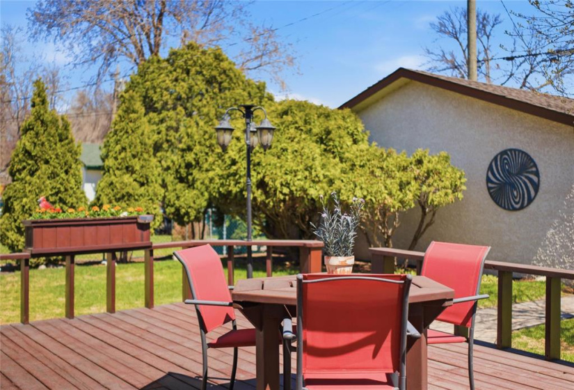 225 Dunkirk, 3 Bedrooms Bedrooms, 10 Rooms Rooms,1 BathroomBathrooms,Residential,For Sale,Dunkirk