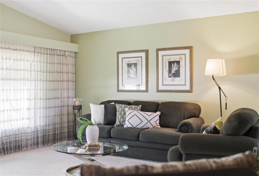 225 Dunkirk, 3 Bedrooms Bedrooms, 10 Rooms Rooms,1 BathroomBathrooms,Residential,For Sale,Dunkirk
