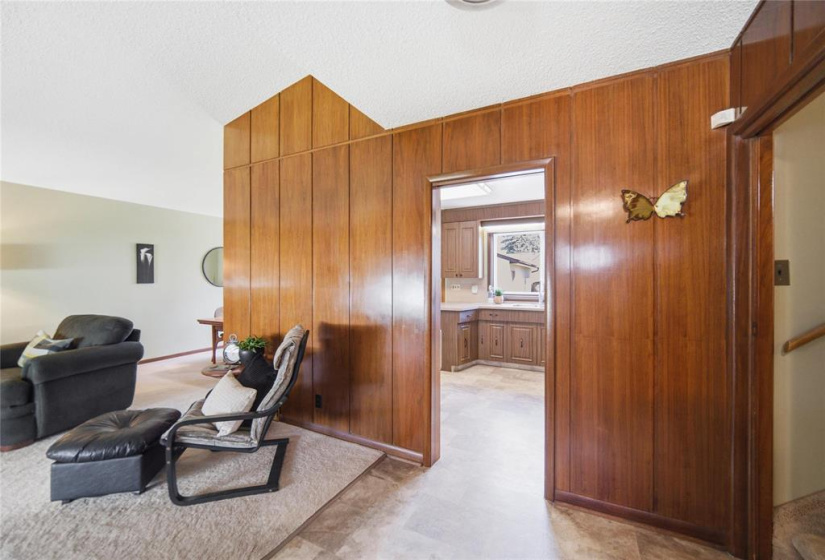 225 Dunkirk, 3 Bedrooms Bedrooms, 10 Rooms Rooms,1 BathroomBathrooms,Residential,For Sale,Dunkirk