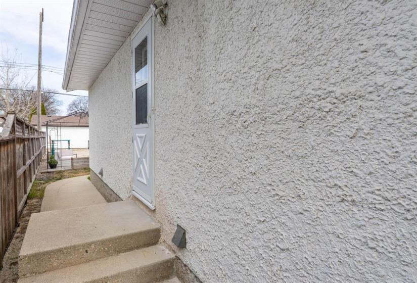 625 Oxford, 3 Bedrooms Bedrooms, 9 Rooms Rooms,1 BathroomBathrooms,Residential,For Sale,Oxford