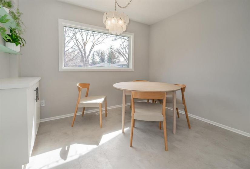 625 Oxford, 3 Bedrooms Bedrooms, 9 Rooms Rooms,1 BathroomBathrooms,Residential,For Sale,Oxford