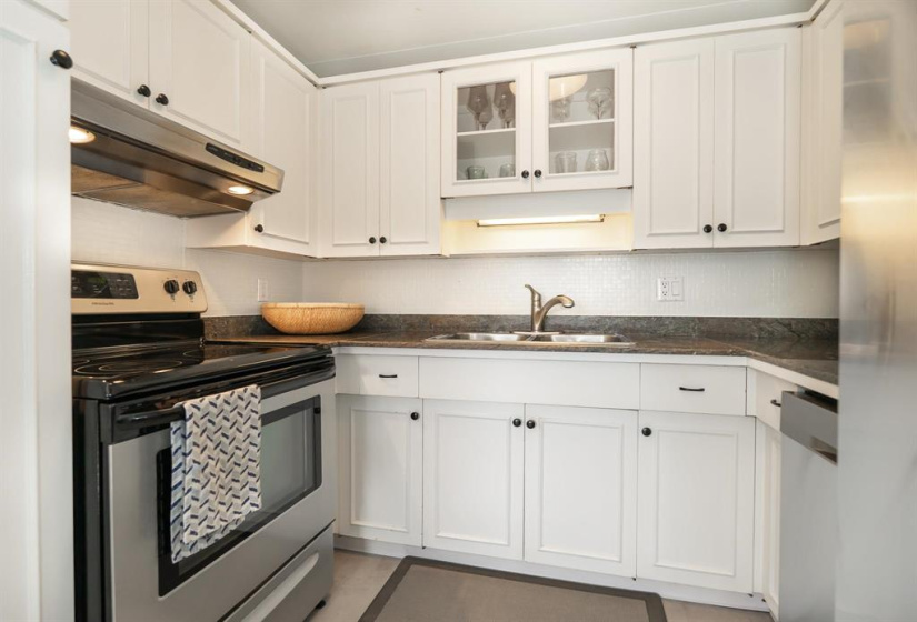 625 Oxford, 3 Bedrooms Bedrooms, 9 Rooms Rooms,1 BathroomBathrooms,Residential,For Sale,Oxford