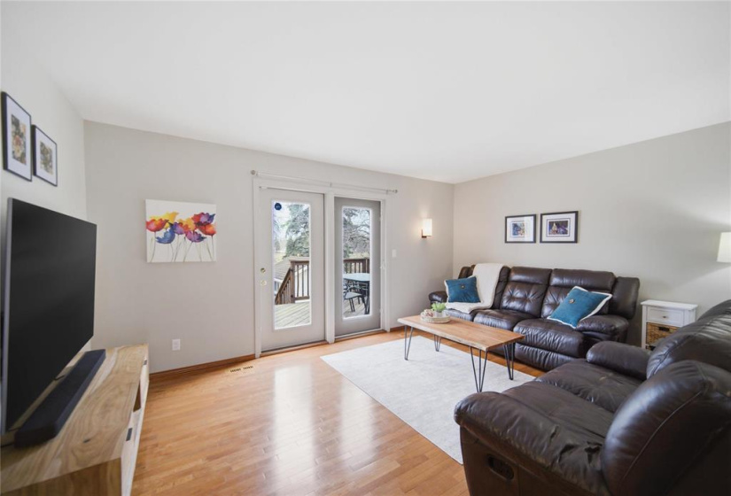 67 Augusta, 4 Bedrooms Bedrooms, 11 Rooms Rooms,2 BathroomsBathrooms,Residential,For Sale,Augusta