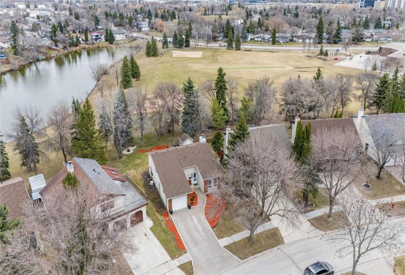 67 Augusta, 4 Bedrooms Bedrooms, 11 Rooms Rooms,2 BathroomsBathrooms,Residential,For Sale,Augusta