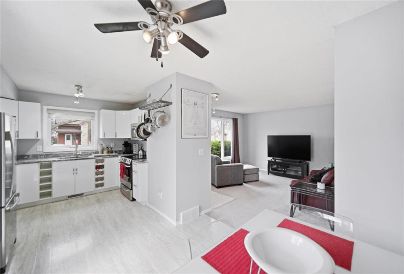 75 Turnham, 4 Bedrooms Bedrooms, 11 Rooms Rooms,2 BathroomsBathrooms,Residential,For Sale,Turnham