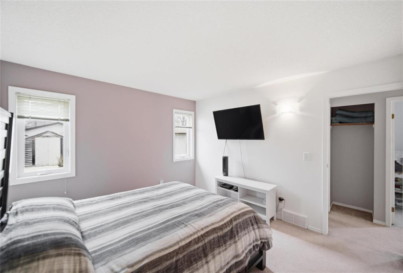 75 Turnham, 4 Bedrooms Bedrooms, 11 Rooms Rooms,2 BathroomsBathrooms,Residential,For Sale,Turnham