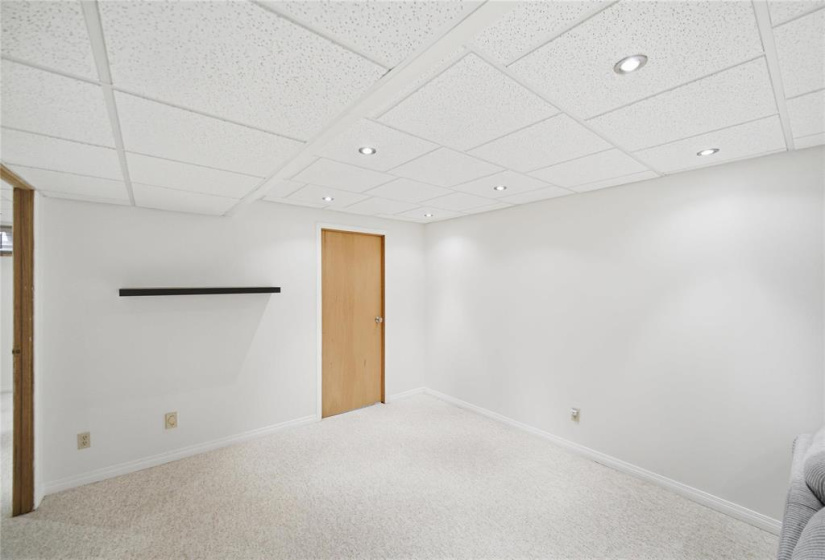 75 Turnham, 4 Bedrooms Bedrooms, 11 Rooms Rooms,2 BathroomsBathrooms,Residential,For Sale,Turnham
