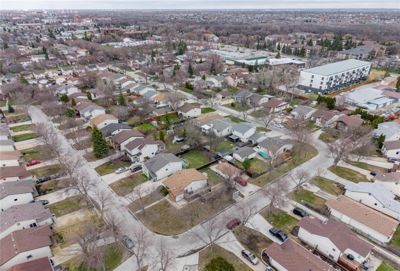 75 Turnham, 4 Bedrooms Bedrooms, 11 Rooms Rooms,2 BathroomsBathrooms,Residential,For Sale,Turnham