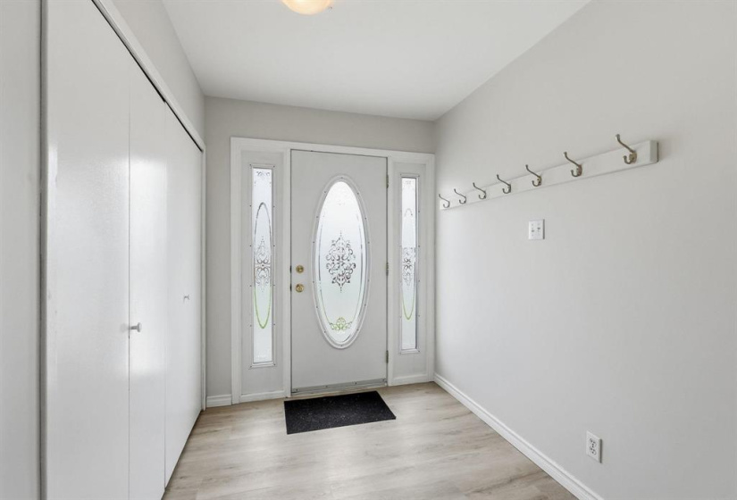 263 4TH, 3 Bedrooms Bedrooms, 9 Rooms Rooms,1 BathroomBathrooms,Residential,For Sale,4TH