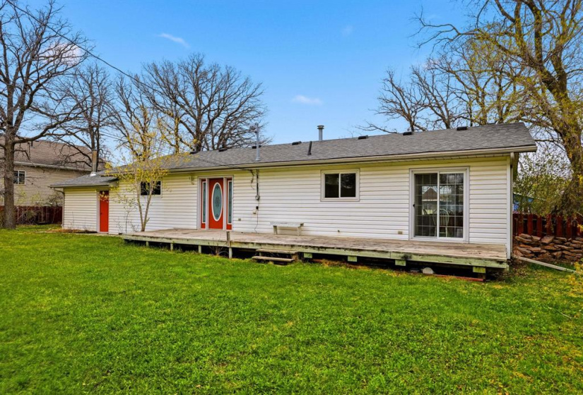 263 4TH, 3 Bedrooms Bedrooms, 9 Rooms Rooms,1 BathroomBathrooms,Residential,For Sale,4TH