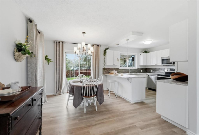 263 4TH, 3 Bedrooms Bedrooms, 9 Rooms Rooms,1 BathroomBathrooms,Residential,For Sale,4TH