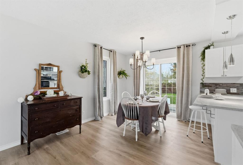 263 4TH, 3 Bedrooms Bedrooms, 9 Rooms Rooms,1 BathroomBathrooms,Residential,For Sale,4TH