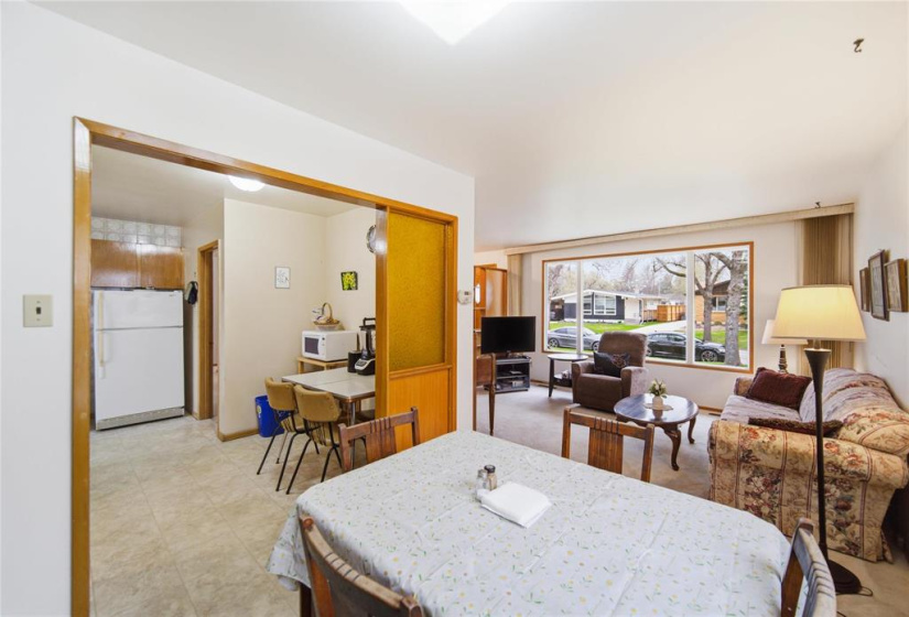 43 Saturn, 3 Bedrooms Bedrooms, 10 Rooms Rooms,2 BathroomsBathrooms,Residential,For Sale,Saturn