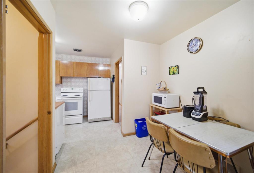 43 Saturn, 3 Bedrooms Bedrooms, 10 Rooms Rooms,2 BathroomsBathrooms,Residential,For Sale,Saturn