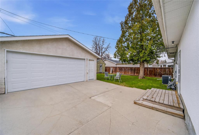 43 Saturn, 3 Bedrooms Bedrooms, 10 Rooms Rooms,2 BathroomsBathrooms,Residential,For Sale,Saturn