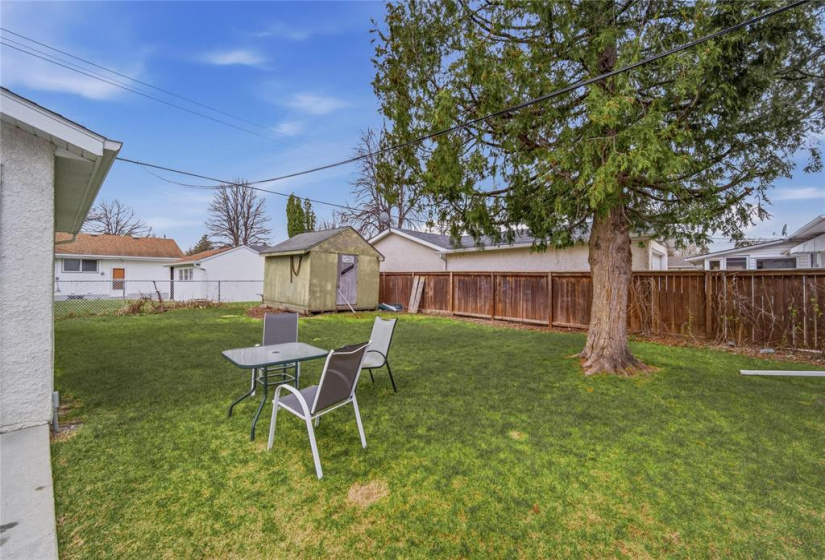 43 Saturn, 3 Bedrooms Bedrooms, 10 Rooms Rooms,2 BathroomsBathrooms,Residential,For Sale,Saturn