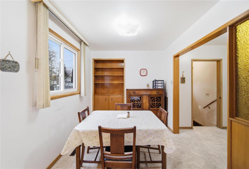 43 Saturn, 3 Bedrooms Bedrooms, 10 Rooms Rooms,2 BathroomsBathrooms,Residential,For Sale,Saturn