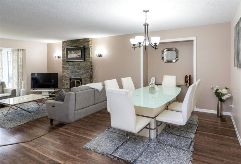 106 Beechtree, 4 Bedrooms Bedrooms, 12 Rooms Rooms,3 BathroomsBathrooms,Residential,For Sale,Beechtree