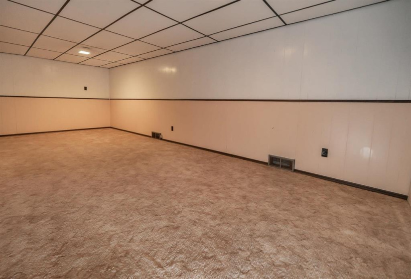 30 Amberwood, 3 Bedrooms Bedrooms, 12 Rooms Rooms,2 BathroomsBathrooms,Residential,For Sale,Amberwood