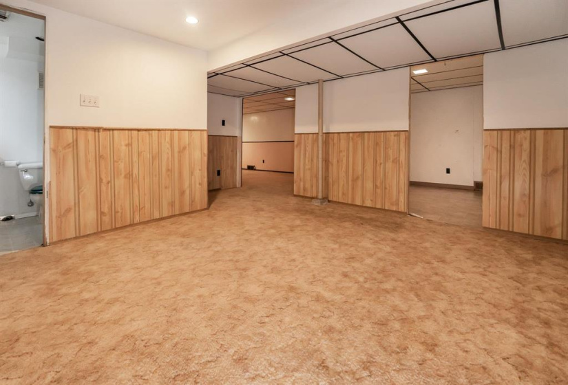 30 Amberwood, 3 Bedrooms Bedrooms, 12 Rooms Rooms,2 BathroomsBathrooms,Residential,For Sale,Amberwood