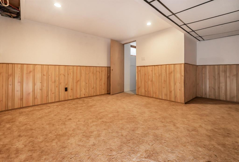 30 Amberwood, 3 Bedrooms Bedrooms, 12 Rooms Rooms,2 BathroomsBathrooms,Residential,For Sale,Amberwood