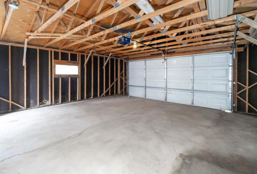 30 Amberwood, 3 Bedrooms Bedrooms, 12 Rooms Rooms,2 BathroomsBathrooms,Residential,For Sale,Amberwood