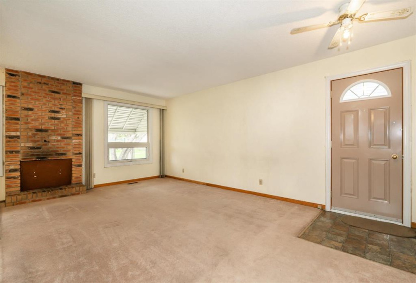 30 Amberwood, 3 Bedrooms Bedrooms, 12 Rooms Rooms,2 BathroomsBathrooms,Residential,For Sale,Amberwood