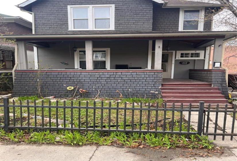 542 Camden, 3 Bedrooms Bedrooms, 10 Rooms Rooms,2 BathroomsBathrooms,Residential,For Sale,Camden