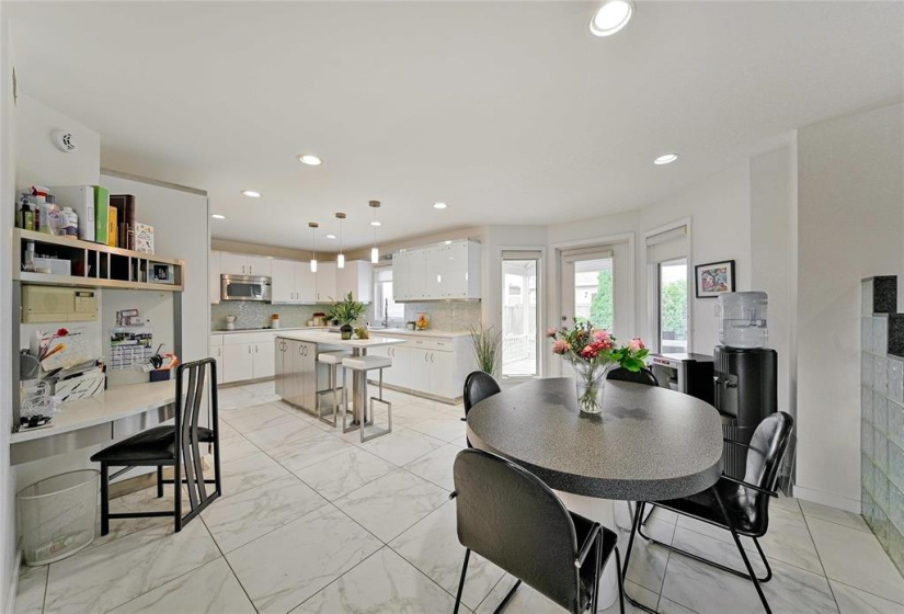 231 Portsmouth, 3 Bedrooms Bedrooms, 15 Rooms Rooms,3 BathroomsBathrooms,Residential,For Sale,Portsmouth