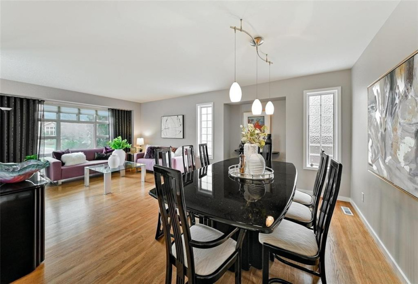 231 Portsmouth, 3 Bedrooms Bedrooms, 15 Rooms Rooms,3 BathroomsBathrooms,Residential,For Sale,Portsmouth