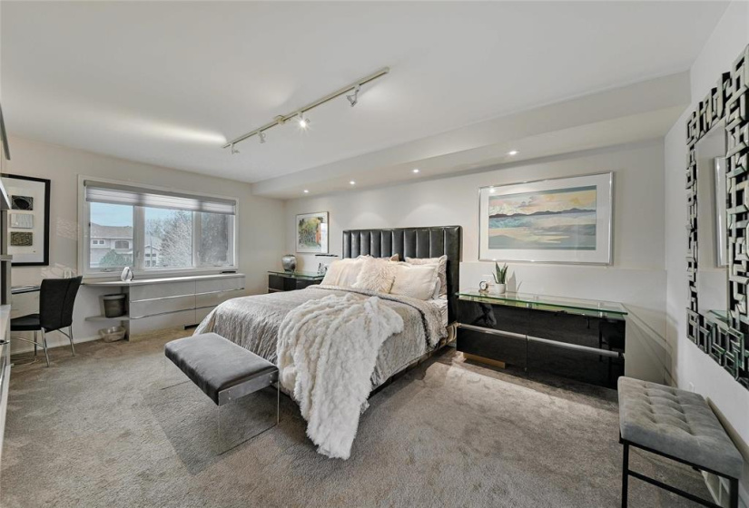 231 Portsmouth, 3 Bedrooms Bedrooms, 15 Rooms Rooms,3 BathroomsBathrooms,Residential,For Sale,Portsmouth