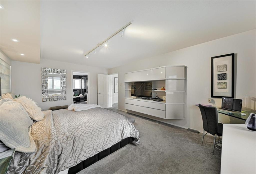 231 Portsmouth, 3 Bedrooms Bedrooms, 15 Rooms Rooms,3 BathroomsBathrooms,Residential,For Sale,Portsmouth