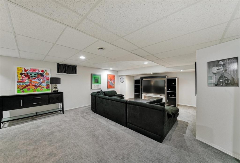 231 Portsmouth, 3 Bedrooms Bedrooms, 15 Rooms Rooms,3 BathroomsBathrooms,Residential,For Sale,Portsmouth