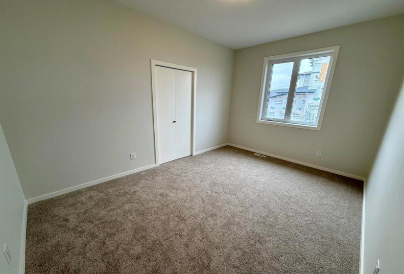 99 YALETON, 3 Bedrooms Bedrooms, 9 Rooms Rooms,2 BathroomsBathrooms,Residential,For Sale,YALETON