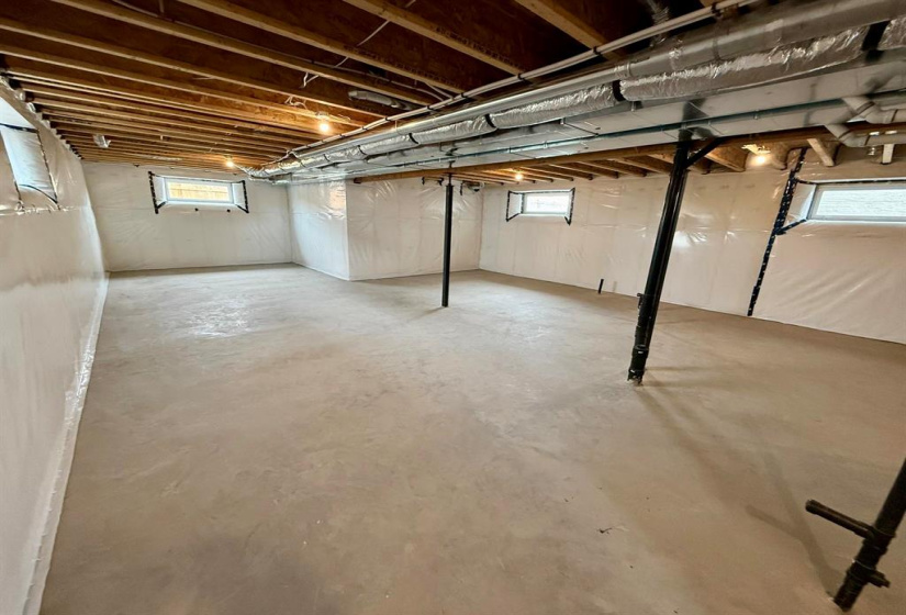 99 YALETON, 3 Bedrooms Bedrooms, 9 Rooms Rooms,2 BathroomsBathrooms,Residential,For Sale,YALETON